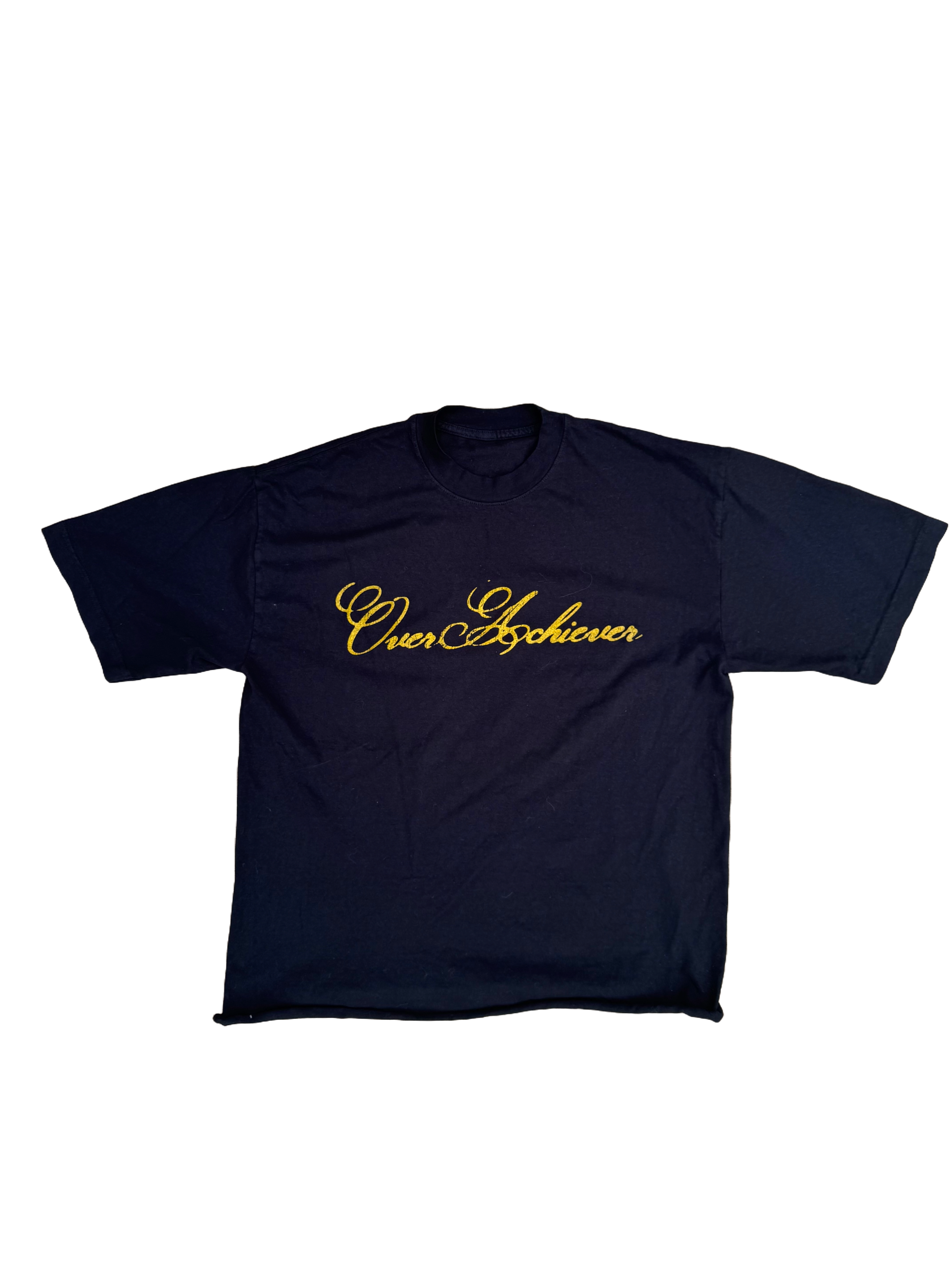 OVERACHIEVER CURSIVE TEE